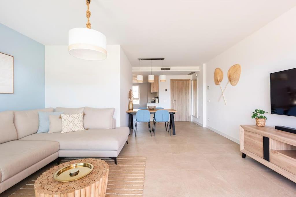 Sunny Valley Golf, Amazing Views & Pool Apartment Mijas